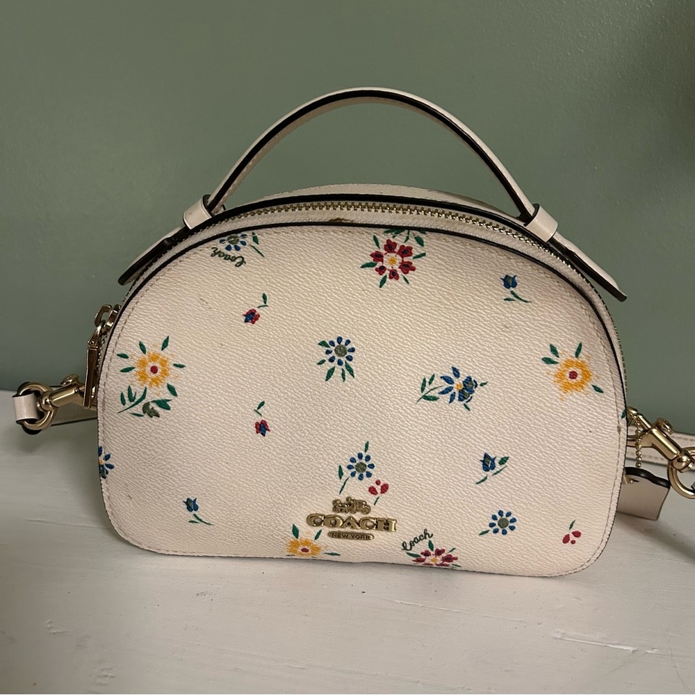 Coach Serena Satchel‎ White Leather with Floral Design Crossbody - Picture 4 of 10